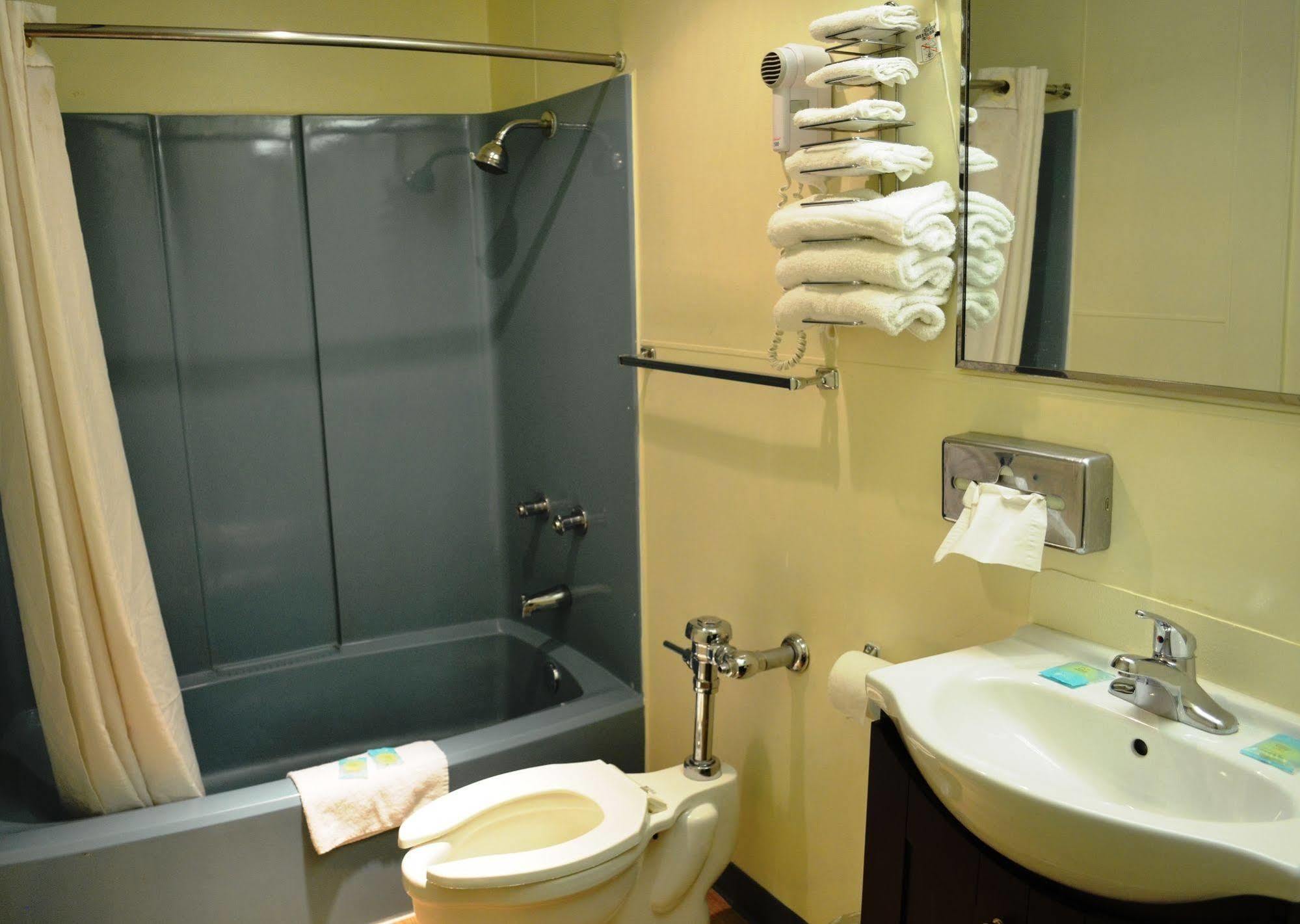 Economy Inn Bluefield Extérieur photo